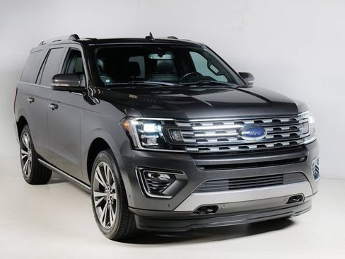 Used 2020 Ford Expedition Limited w/ Equipment Group 302A AWD/4WD image 10