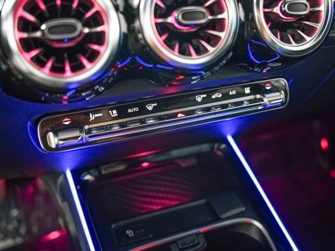 Certified 2023 Mercedes-Benz EQB 300 4MATIC image 24