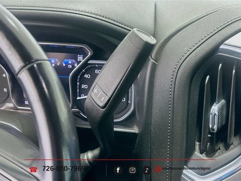 Used 2021 GMC Sierra 2500 Denali w/ Denali Black Diamond Edition AWD/4WD image 18