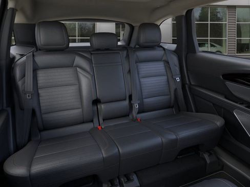 New 2026 Lincoln Nautilus Reserve image 11