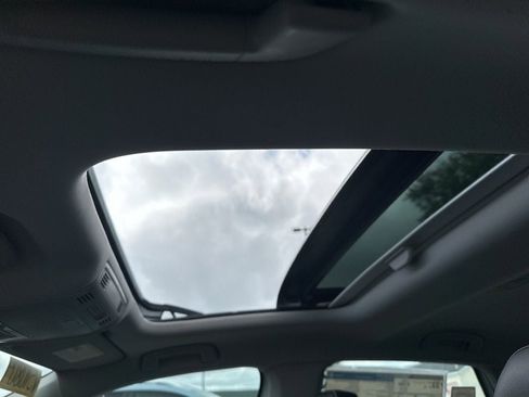 New 2025 Volkswagen Jetta SE image 23