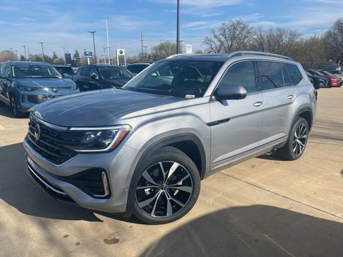 New 2026 Volkswagen Atlas SEL Premium R-Line AWD/4WD image 3