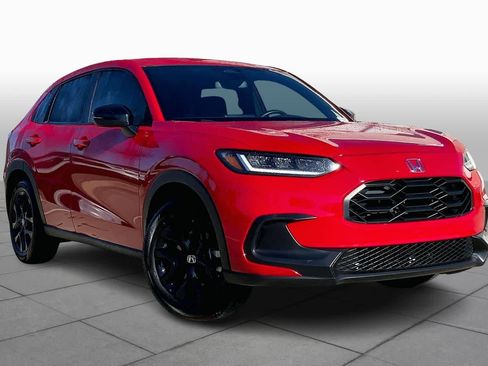 Used 2024 Honda HR-V Sport image 3