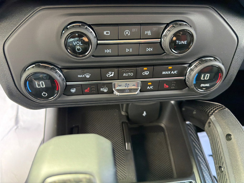 New 2026 Ford Bronco Raptor w/ Interior Carbon Fiber Pack AWD/4WD image 28