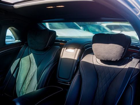 Used 2020 Mercedes-Benz Maybach S 650 image 28