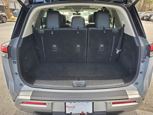 Used 2022 Nissan Pathfinder SL w/ SL Premium Package image 12