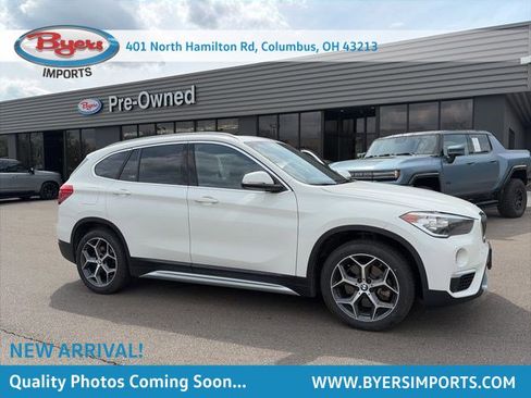 Used 2019 BMW X1 xDrive28i w/ Convenience Package image 1
