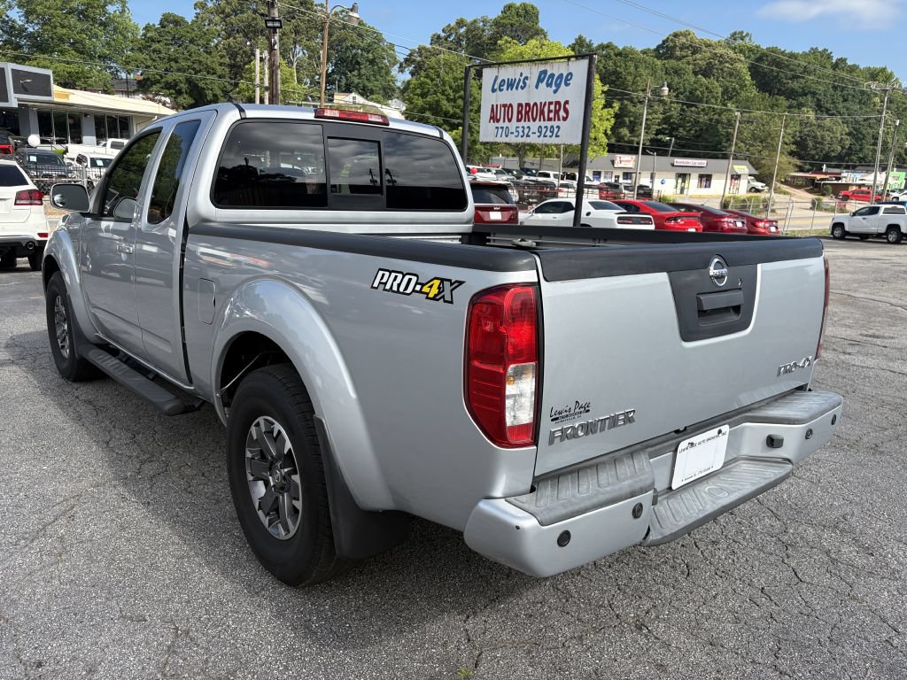Used 2015 Nissan Frontier PRO-4X AWD/4WD image 3