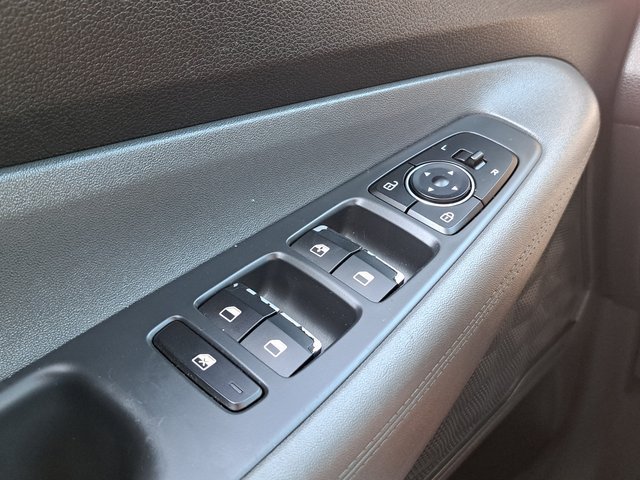 Used 2021 Hyundai Santa Fe SE FWD image 20