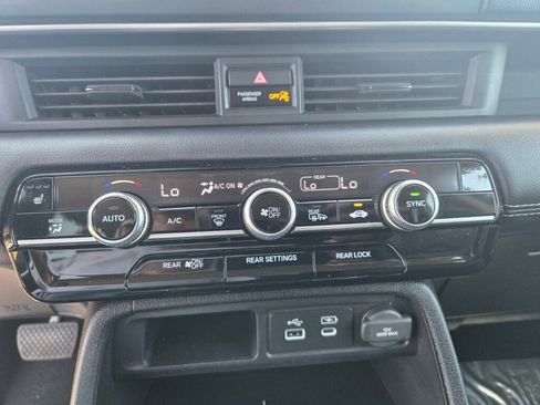 Certified 2023 Honda Pilot EX-L image 17