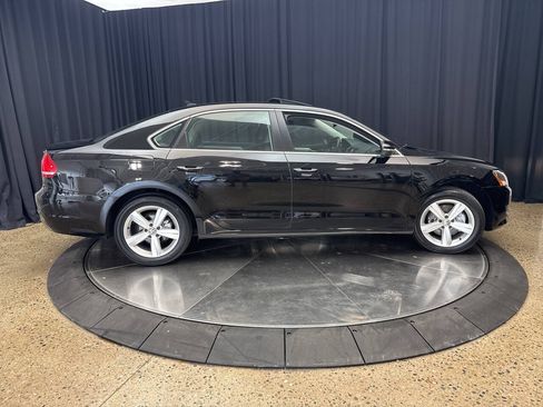 Used 2012 Volkswagen Passat 2.5 SE FWD image 7