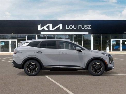 New 2026 Kia Sportage EX FWD image 7