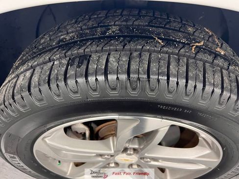 Used 2016 Chevrolet Equinox LTZ w/ Enhanced Convenience Package image 18