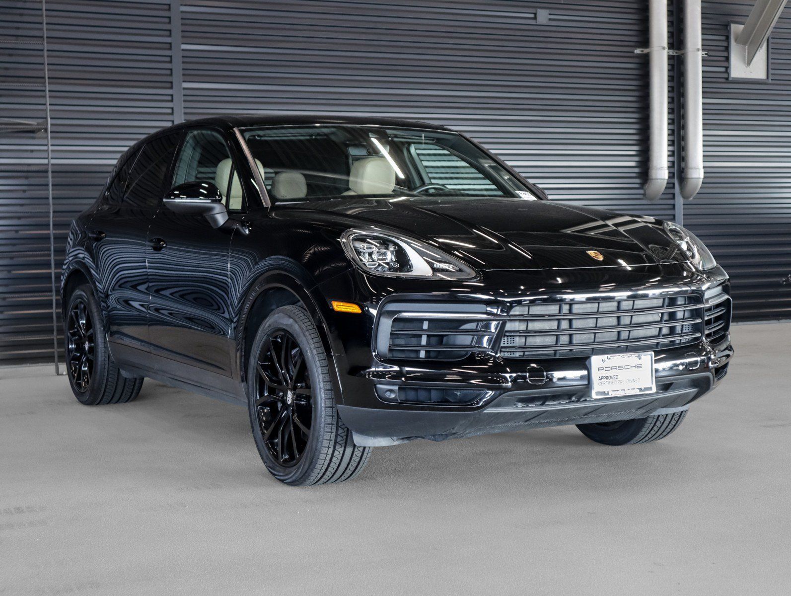 Certified 2022 Porsche Cayenne AWD/4WD image 8