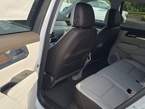 New 2026 GMC Terrain Denali image 5