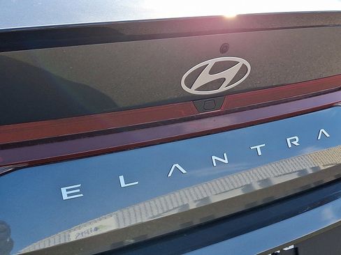 Certified 2025 Hyundai Elantra Sport image 30