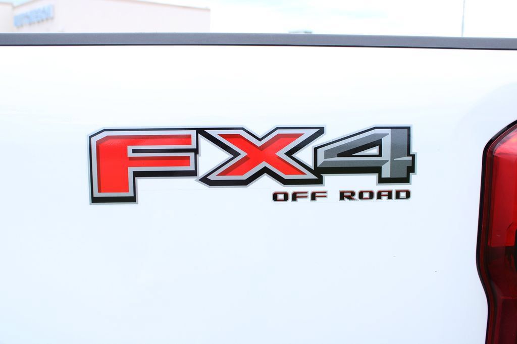 Used 2024 Ford F350 Lariat w/ Chrome Package AWD/4WD image 11