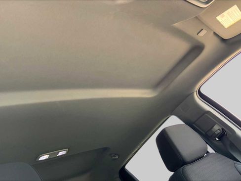Used 2024 Chevrolet Silverado 1500 Custom RWD image 17