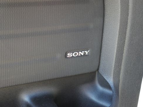 Used 2013 Ford F150 Limited image 37