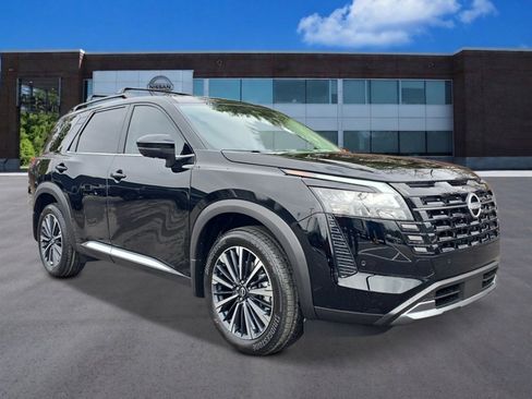 New 2026 Nissan Pathfinder Platinum AWD/4WD image 7