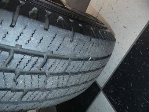 Used 2015 GMC Sierra 3500 Denali w/ Duramax Plus Package image 32