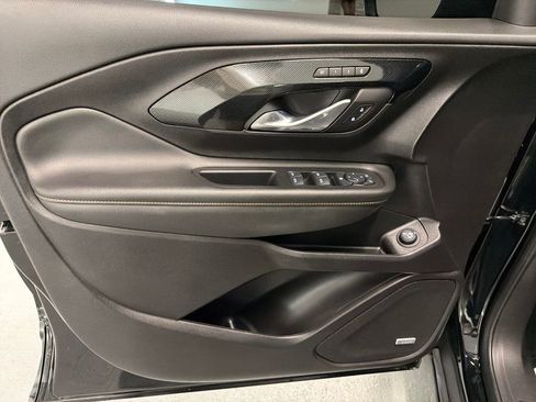 Used 2024 GMC Terrain AT4 w/ Infotainment Package II AWD/4WD image 12