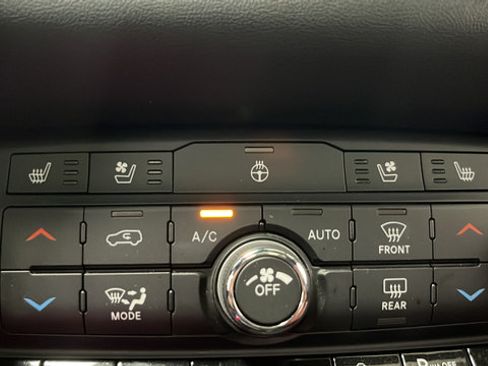 Used 2022 Dodge Durango SRT w/ Black Package AWD/4WD image 31