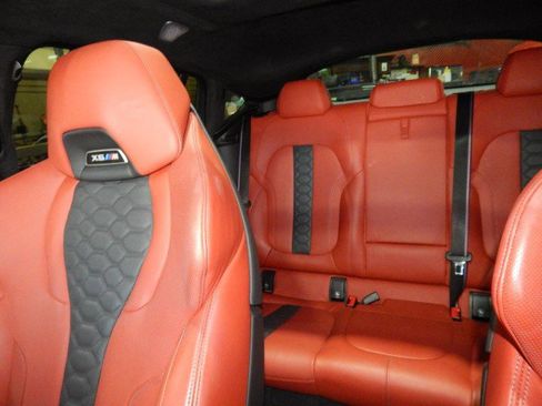 Used 2023 BMW X6 M w/ Competition Package image 28