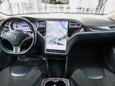 Used 2013 Tesla Model S image 12