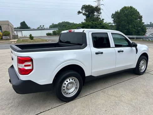 Used 2025 Ford Maverick XL w/ 4K Tow Package AWD/4WD image 5