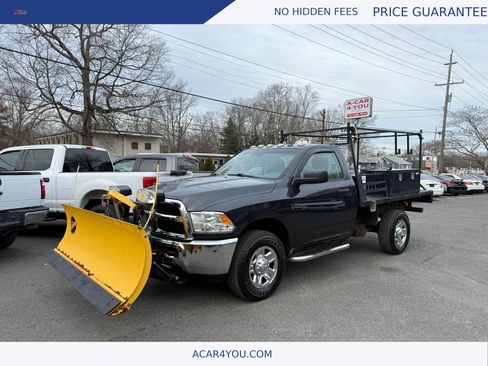 Used 2016 RAM 2500 Tradesman w/ Chrome Appearance Group AWD/4WD image 4