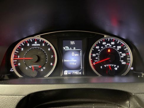 Certified 2017 Toyota Camry SE FWD image 18
