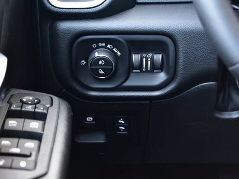 New 2026 RAM 1500 Big Horn AWD/4WD image 42