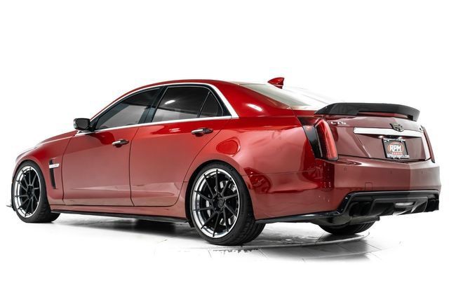 Used 2016 Cadillac CTS V w/ Luxury Package RWD image 8