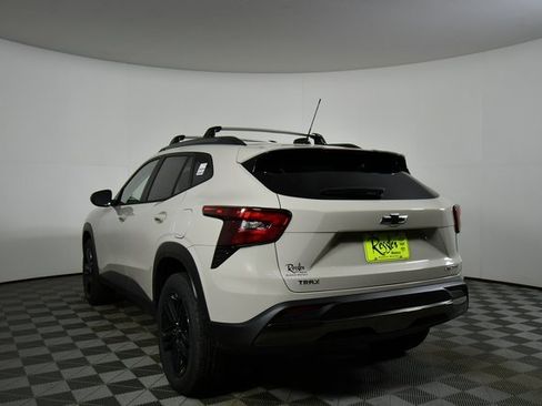 New 2026 Chevrolet Trax ACTIV image 13