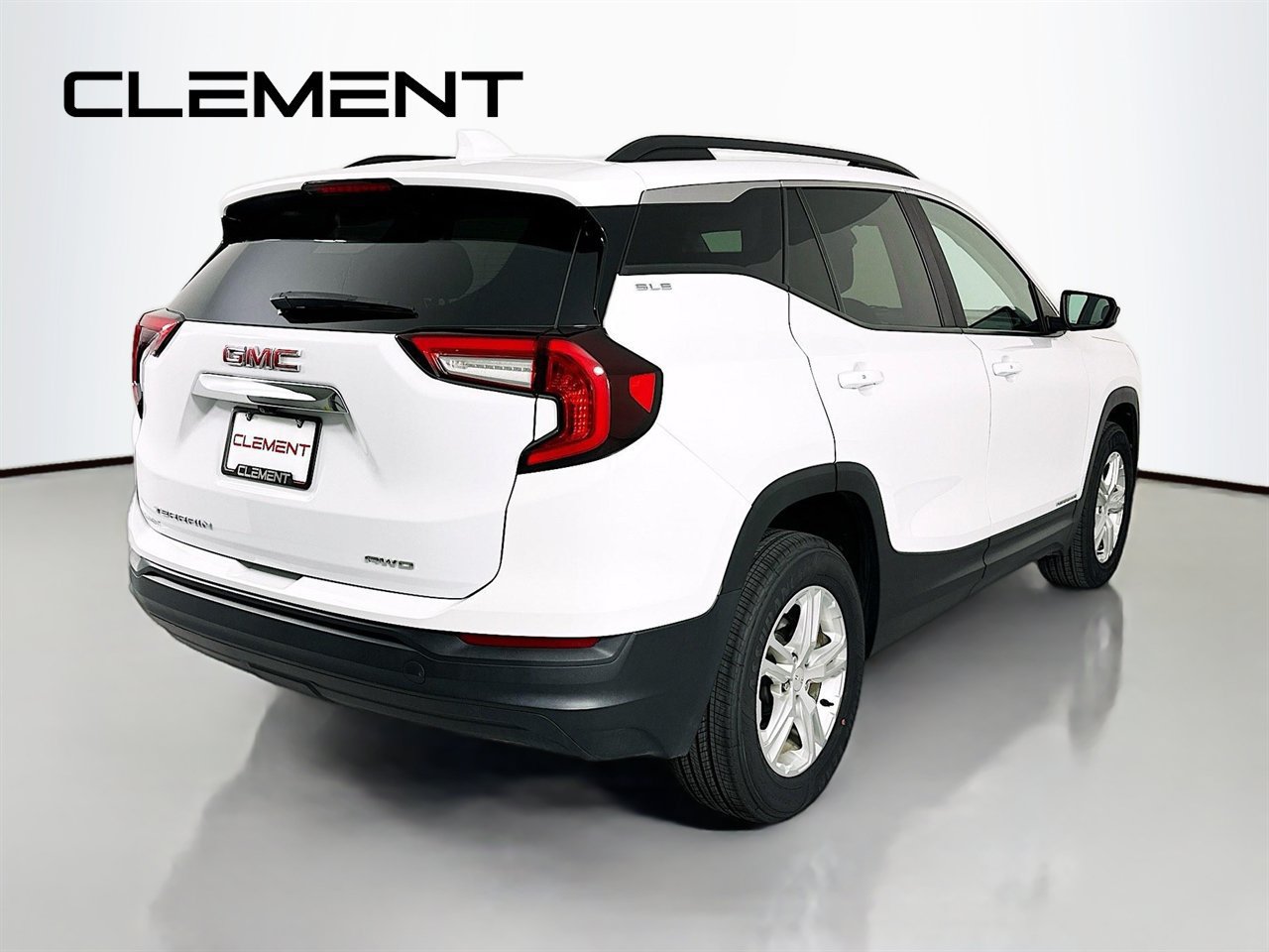 Used 2022 GMC Terrain SLE w/ Driver Convenience Package AWD/4WD image 7