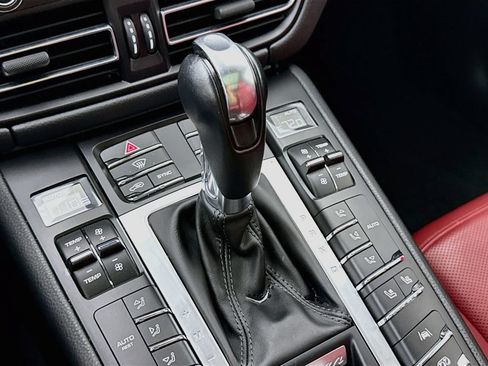 Certified 2020 Porsche Macan GTS AWD/4WD image 21