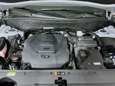 Used 2023 Hyundai Palisade Limited image 9