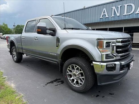Used 2022 Ford F250 Lariat w/ Lariat Ultimate Package AWD/4WD image 8