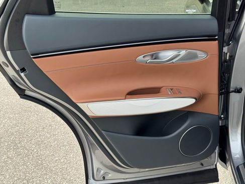 New 2026 Genesis GV70 2.5T Advanced image 22