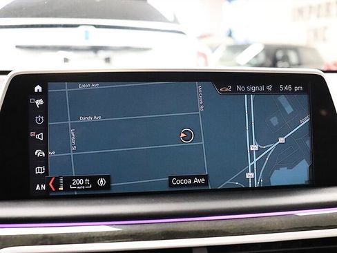 Used 2018 BMW 740i RWD image 28