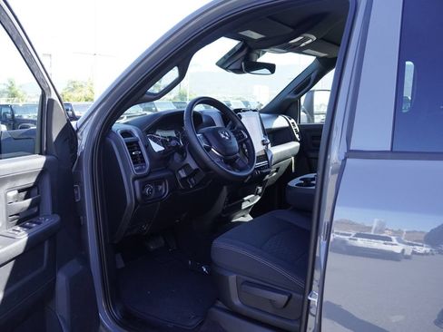 New 2026 RAM 2500 Tradesman AWD/4WD image 21
