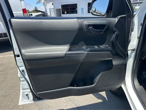 Used 2023 Toyota Tacoma SR RWD image 15