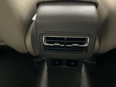 Used 2024 Lincoln Corsair AWD w/ Equipment Group 101A image 21