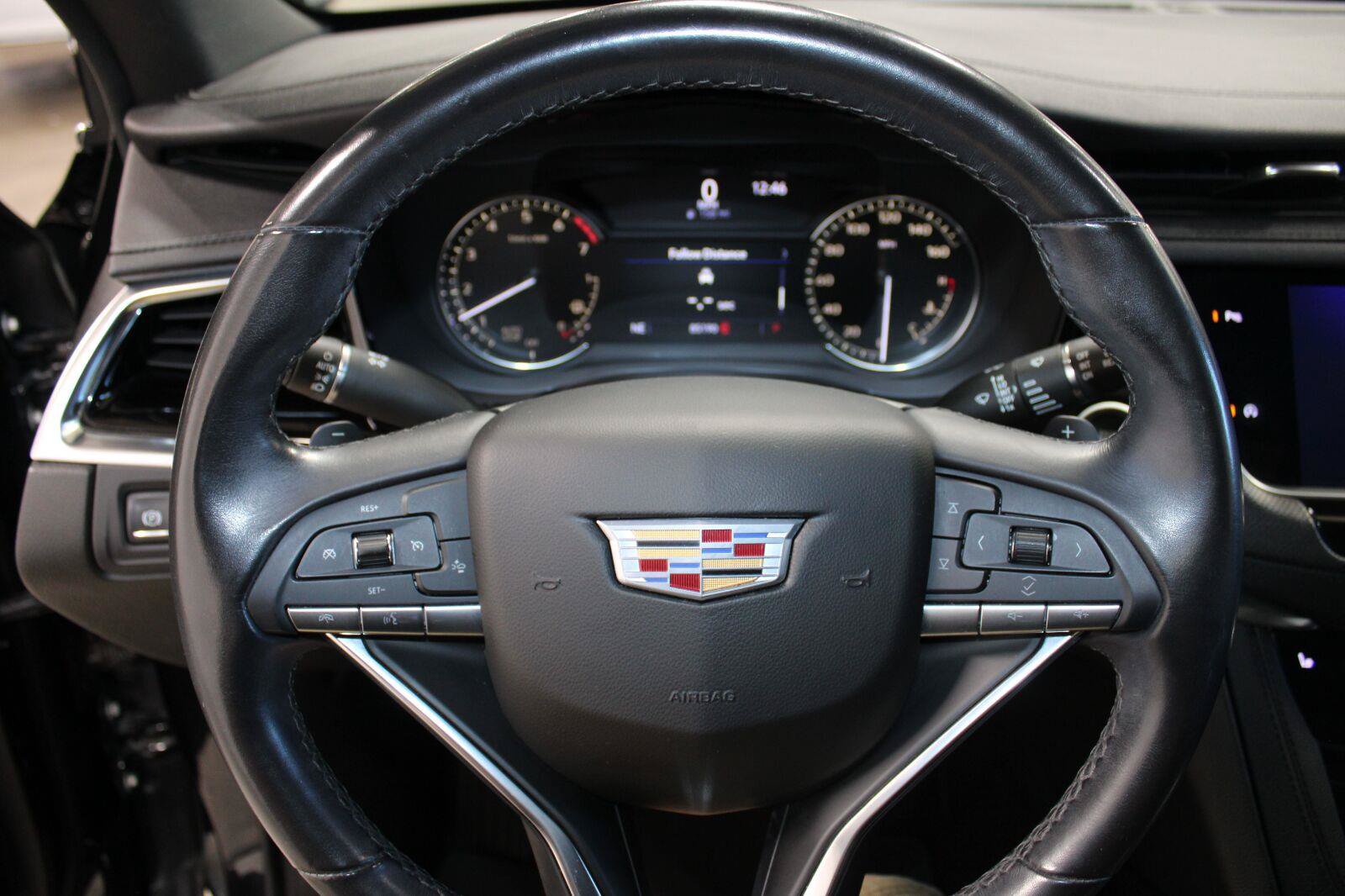 Certified 2023 Cadillac XT6 Luxury FWD image 31