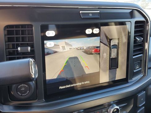 New 2026 Ford F250 Lariat w/ Black Appearance Package image 21