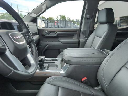Used 2023 GMC Sierra 1500 SLT w/ SLT Premium Package AWD/4WD image 2