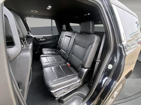 Used 2023 Chevrolet Tahoe LT w/ Luxury Package AWD/4WD image 25