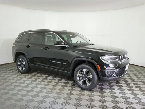 Used 2022 Jeep Grand Cherokee Limited 4xe image 1