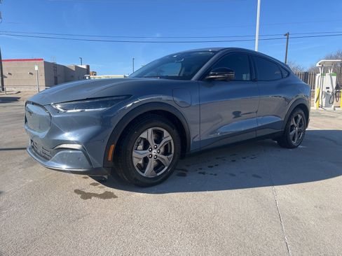 Used 2023 Ford Mustang Mach-E Select image 3